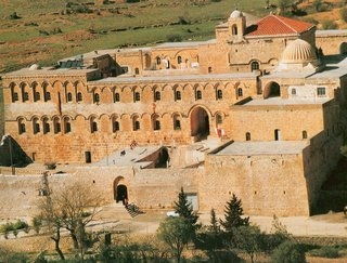 Manastırın Uzaktan Görünüşü