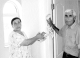 Almanya'dan Sınırdışı Edilen Gevriye ve Şebnem Aytekin &Ccedil;ifti 