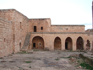 Definecilerin Talan Ettiği Mor Lazar Manastırı