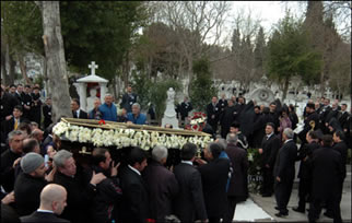 Hrant Dink Sevdii Bu Topraklara Gmlyor