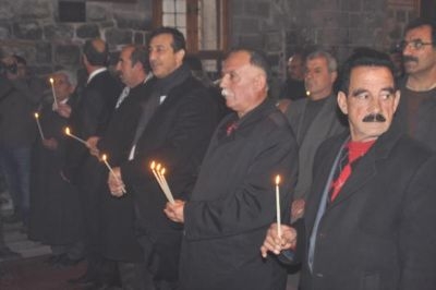 Sur Belediye Bakan Abdullah Demirba Bayram Ayininde