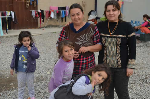 Erbil'de evlerinden yurtlarndan olan Süryaniler