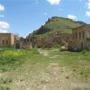 Topra�a G�m�len S�ryani K�y�: K�ll�t